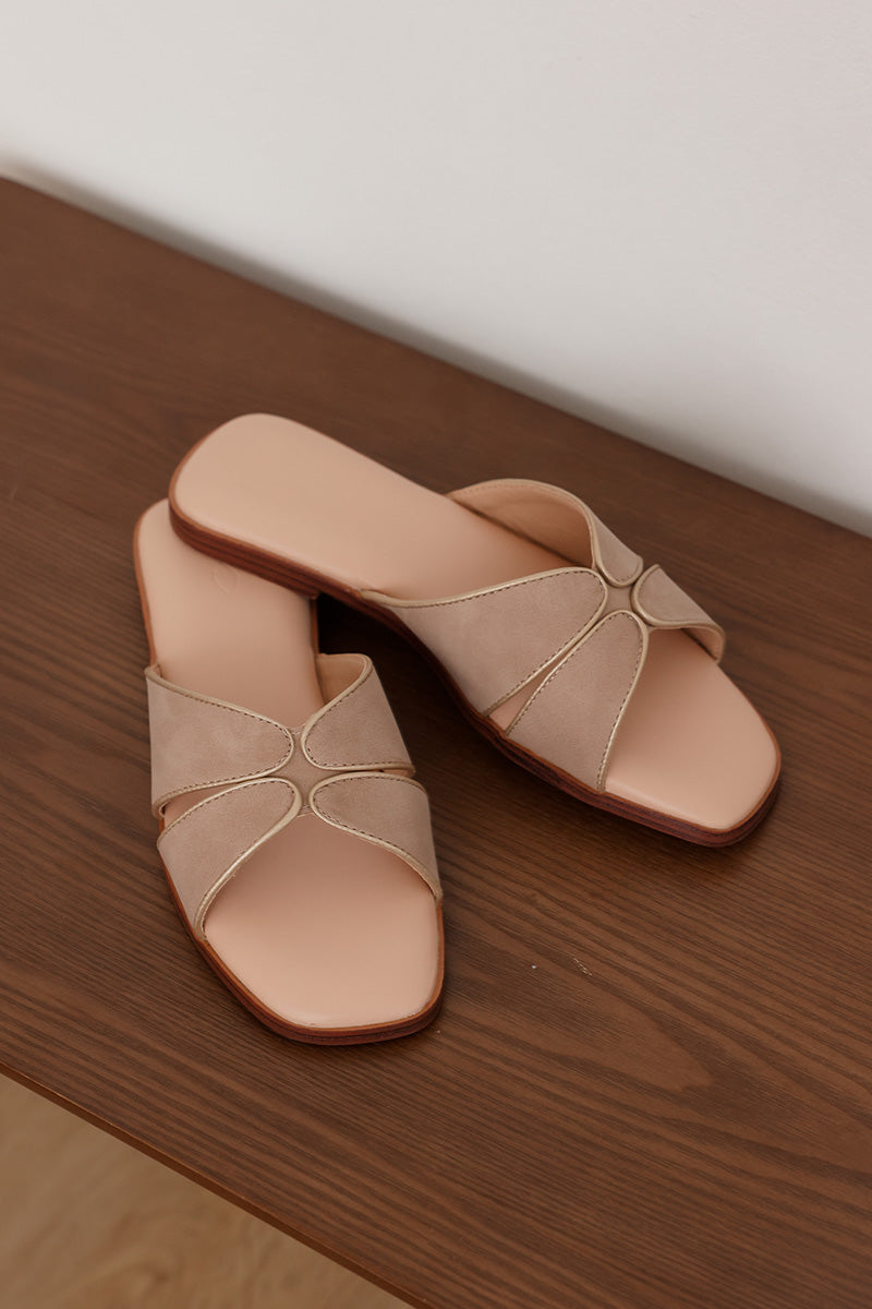 Celestia Cloud Contrast Sliders in Rose Gold