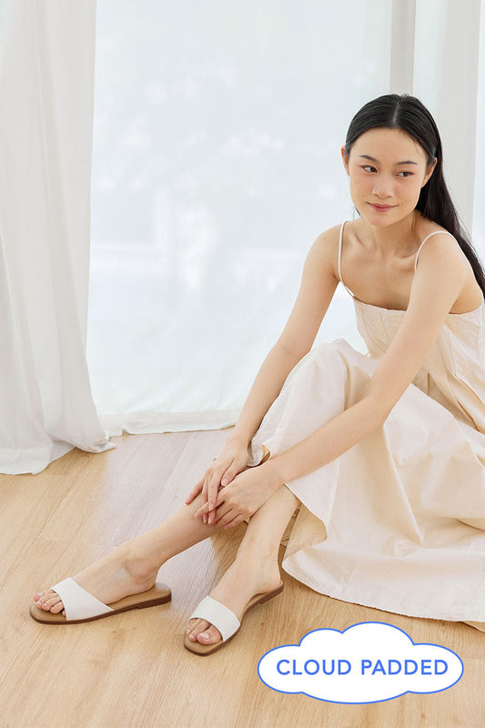 Chantal Irregular Strap Cloud Sliders in Caffe Latte
