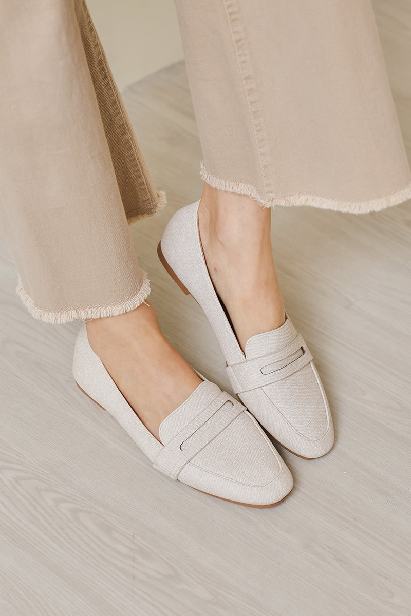 Isla Loafers in Waterpoof Linen