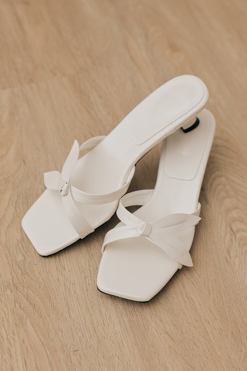 Soleia Flower Knot Kitten Heels in Cream