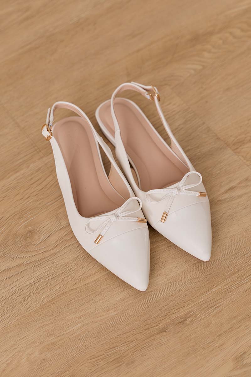 Helia Slingback Cloud Flats in Cream