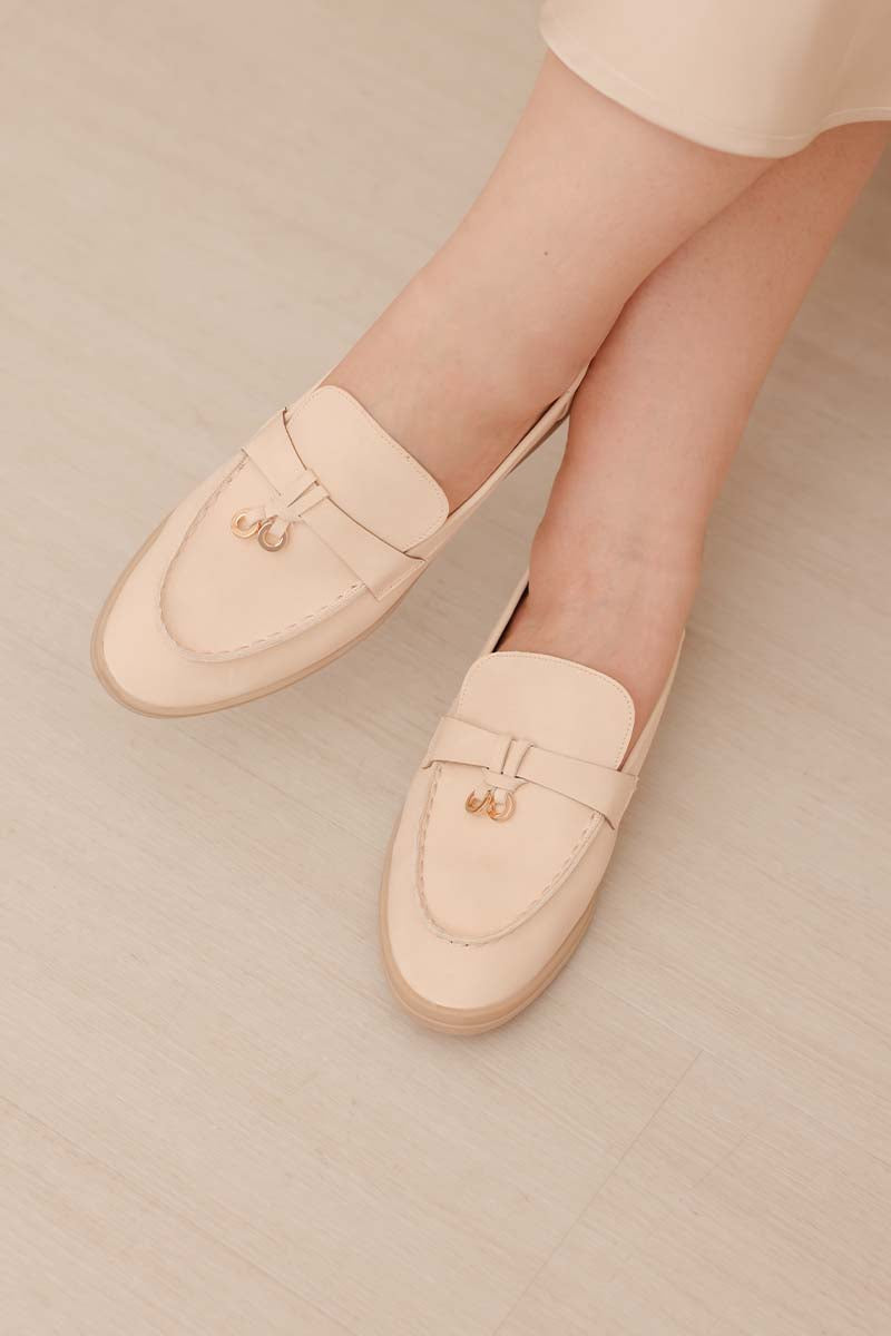 Kivo Loafers in Cream