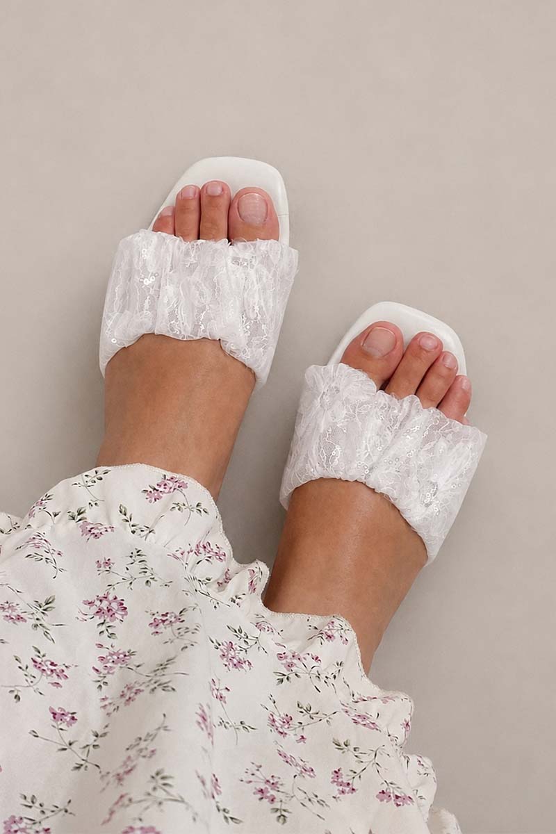 Willow Cloud Sliders in White Sequin Mesh