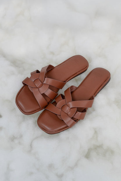 Bondi Cloud Sliders in Pecan