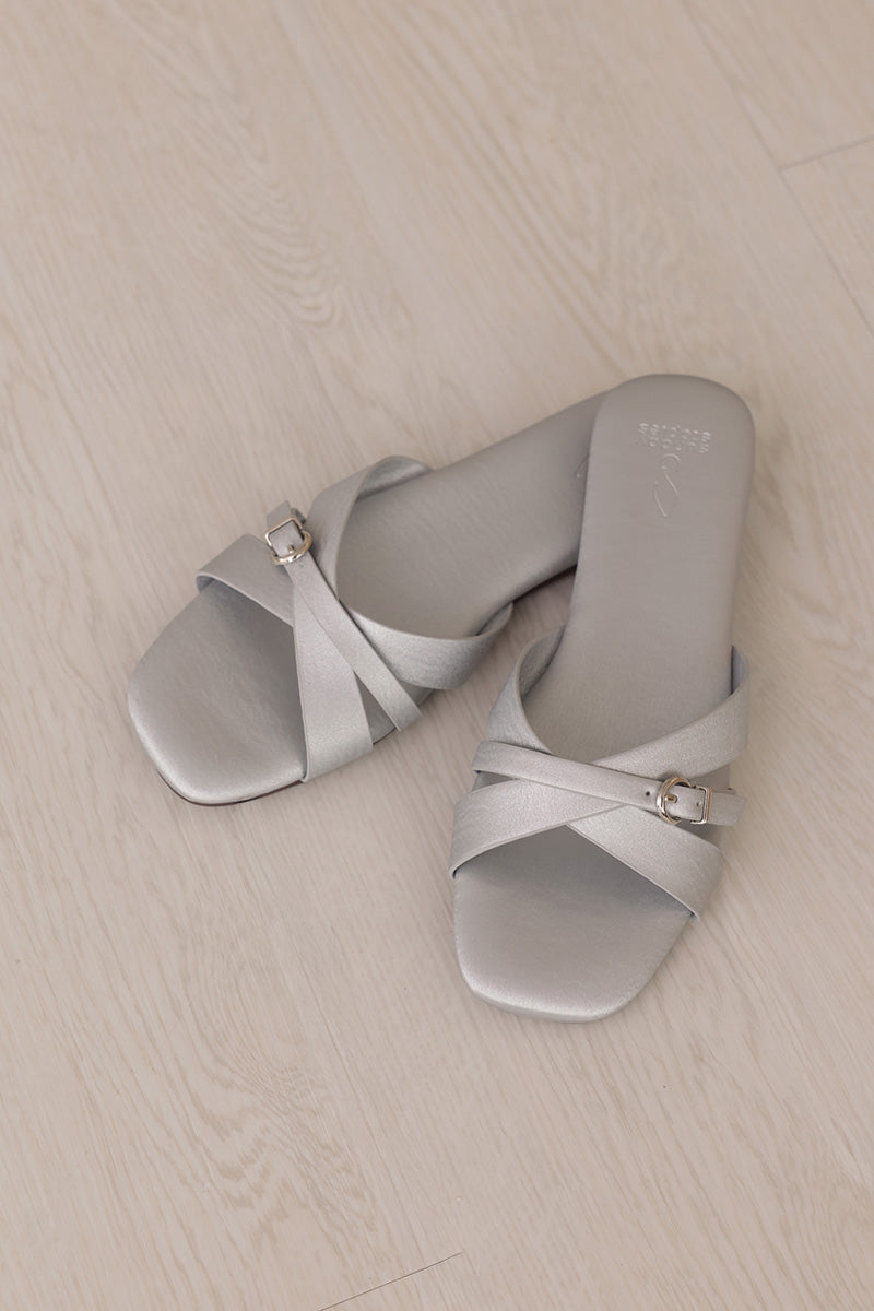 Junia Interlocking Sliders in Silver