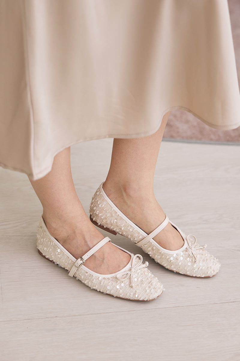 Arlisse Textured Sequin Maryjane Flats in Cream