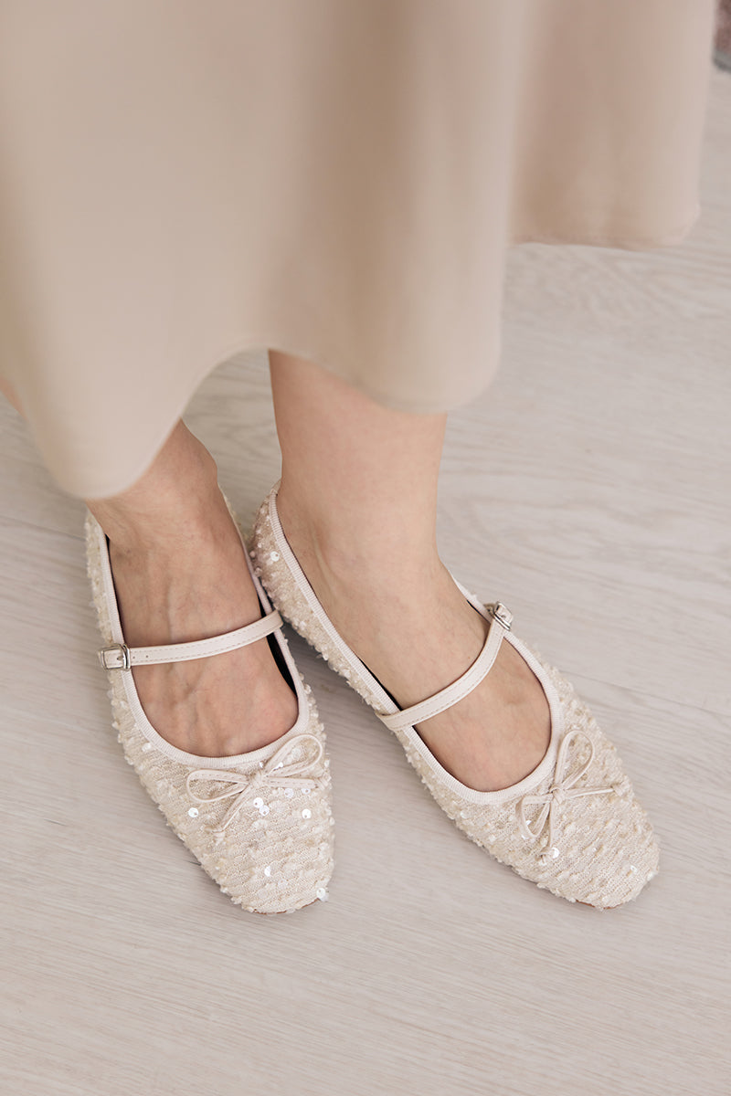 Arlisse Textured Sequin Maryjane Flats in Cream