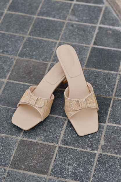 Casari Rafia Kitten Heels in Nude