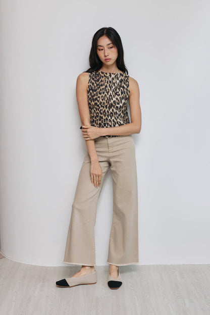 Coco Cloud Flyknit Flats in Nude