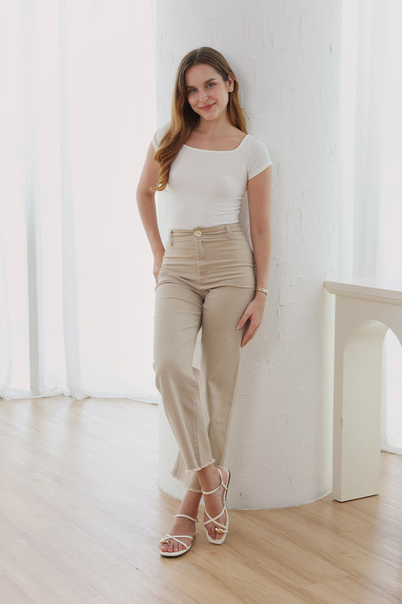 Delara Hardware Strappy Sandals in Cream