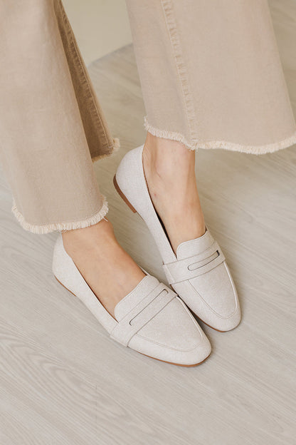 Isla Loafers in Waterpoof Linen