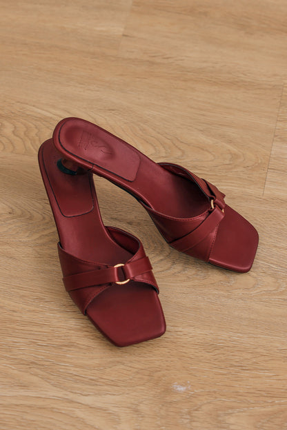 Ivara Kitten Heels in Cranberry