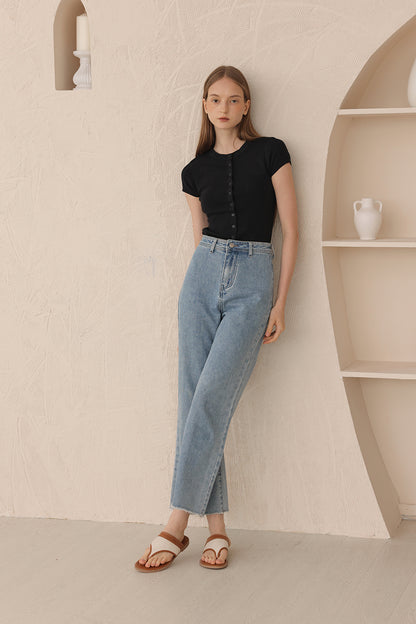 Kairi Thong Sandals in Tan / Waterproof Linen