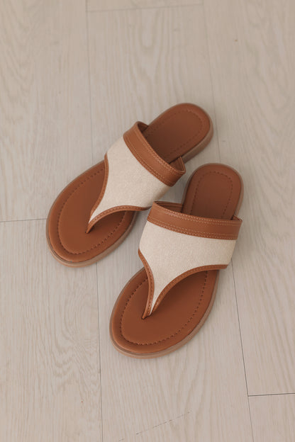 Kairi Thong Sandals in Tan / Waterproof Linen