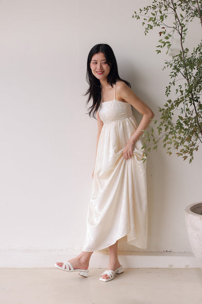 Leonora Cloud Heels in Cream