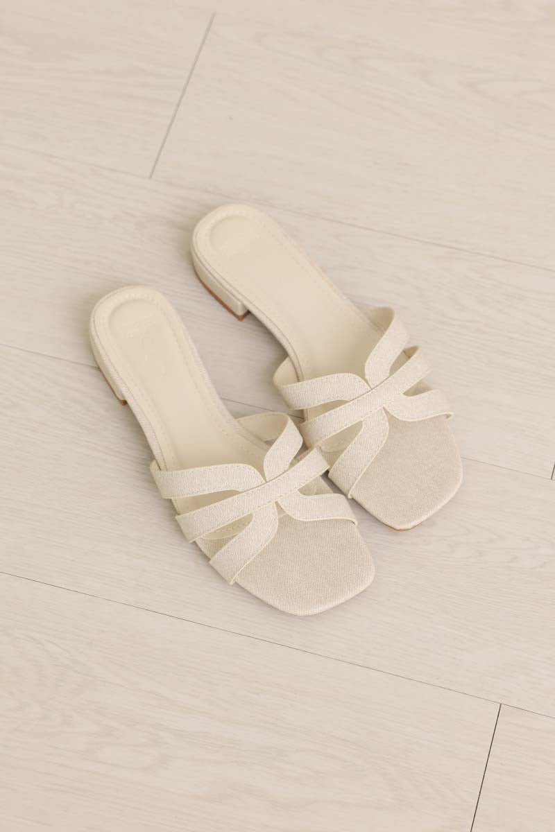 Levi Interlocking Sliders in Cream