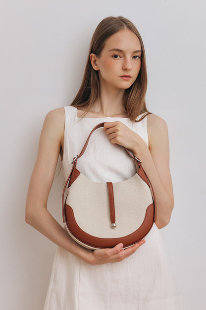 Lisbon Shoulder Bag in Canvas/Brown