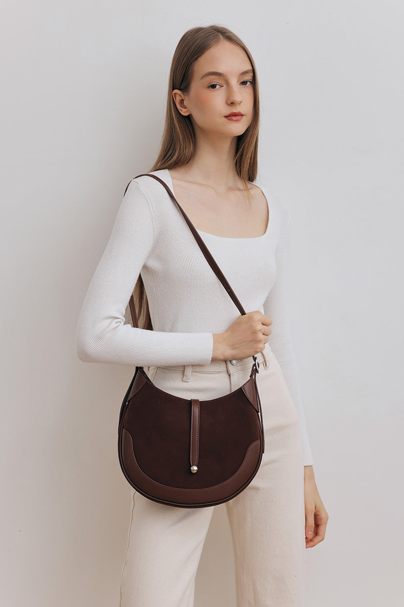 Lisbon Shoulder Bag in Cocoa Brick