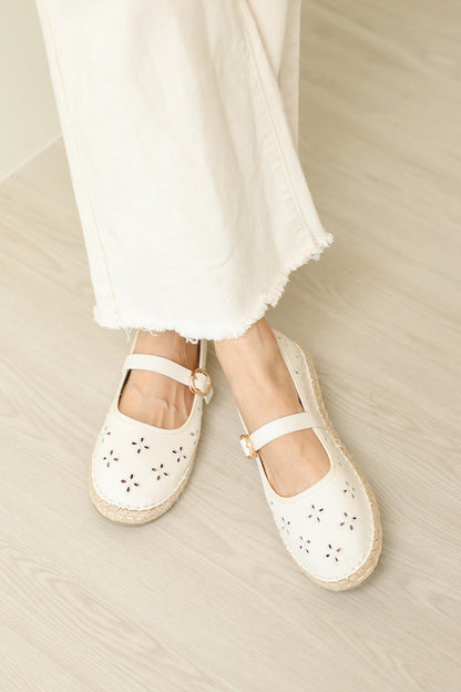 Loretta Maryjane Espadrille Flats in Cream Embroidery