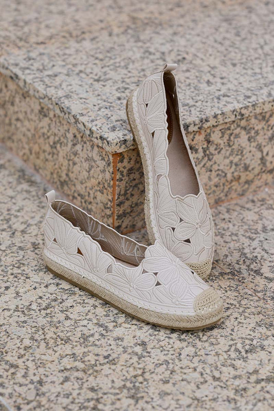 [PRE-ORDER] Maris Floral Espadrille in Cream