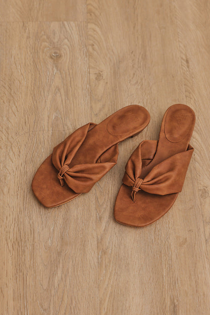 [PRE-ORDER] Nixie Thong Block Heels in Espresso Suede