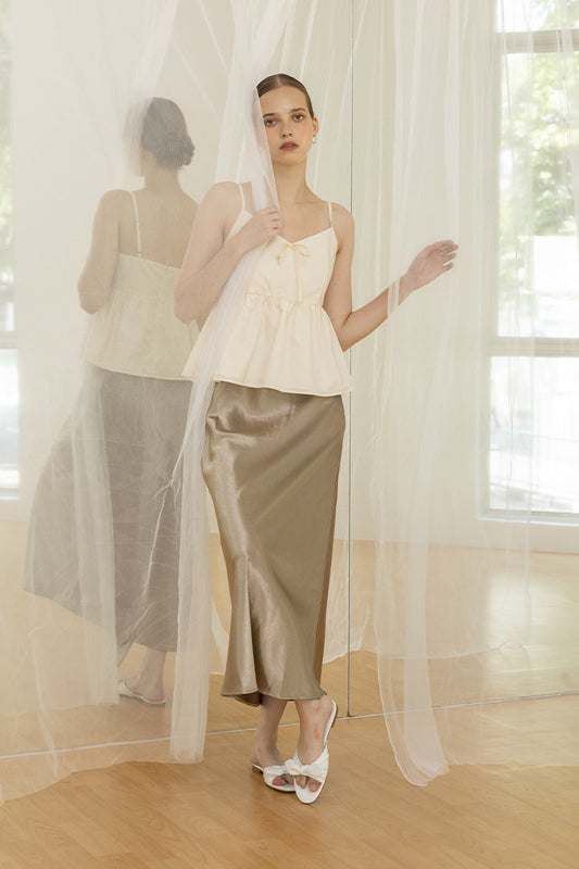 Novalie Knotted Sliders in White'
