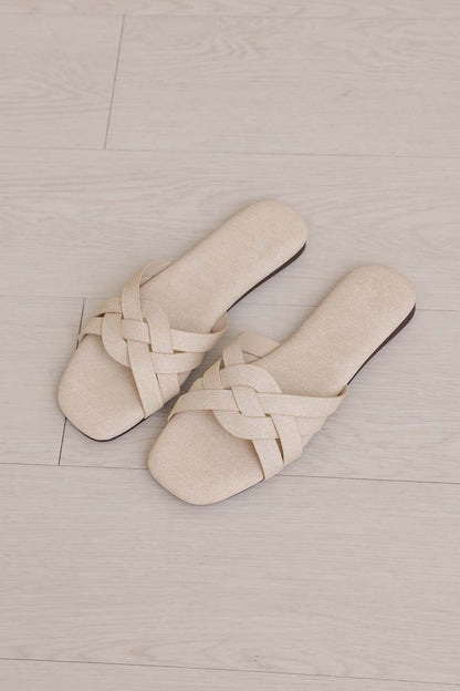 Primo Interlocking Cloud Sliders in Waterproof Linen