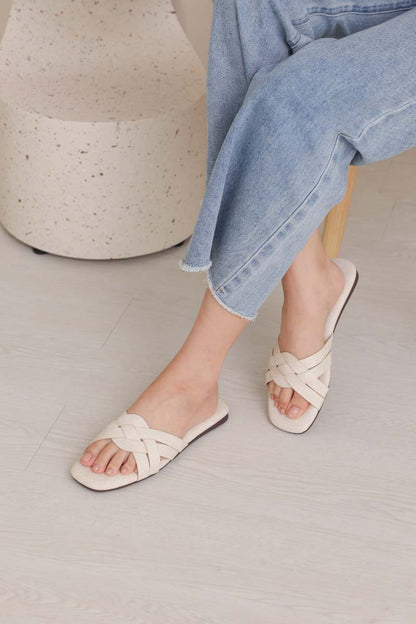 Primo Interlocking Cloud Sliders in Waterproof Linen