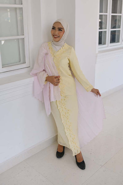 Roux Embroidered Flats in Black