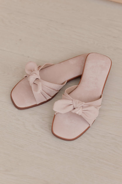 Soren Bow Sliders in Blush