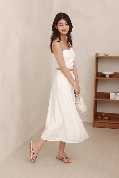 Suri Embellished Thong Sliders in Cream