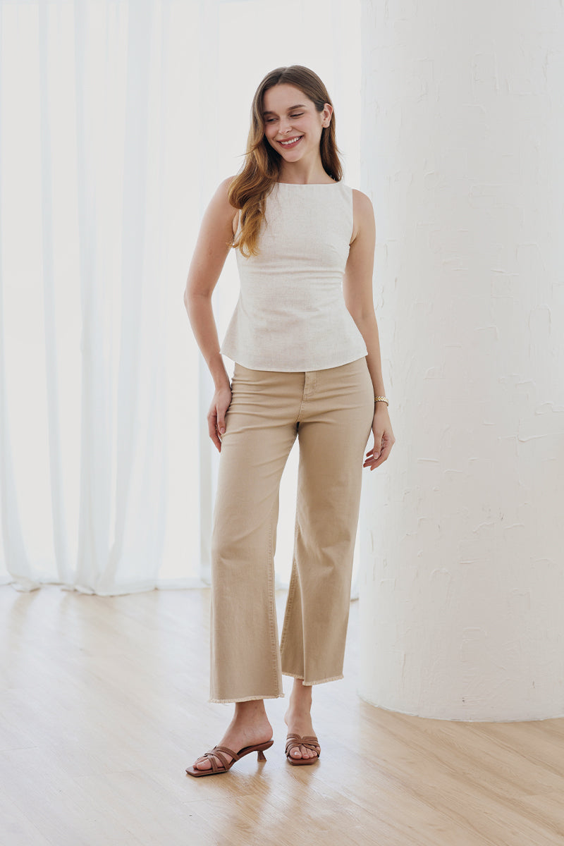 Vivelle Kitten Heels in Tan