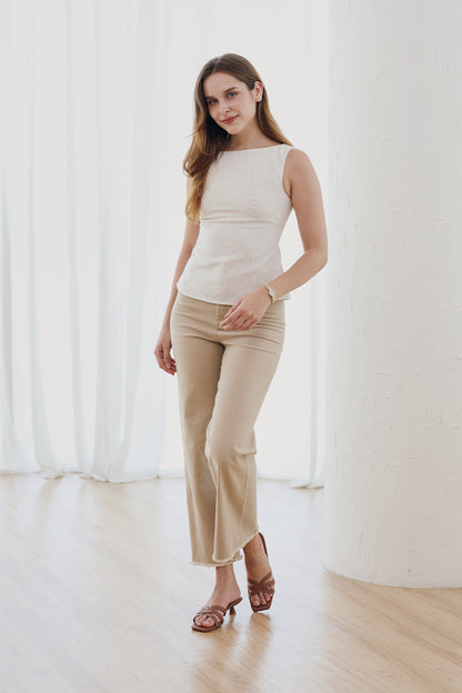 Vivelle Kitten Heels in Tan