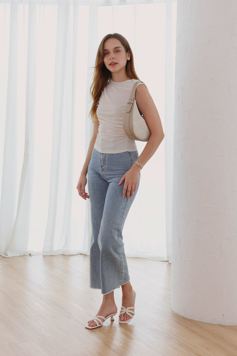 Vivelle Kitten Heels in Cream