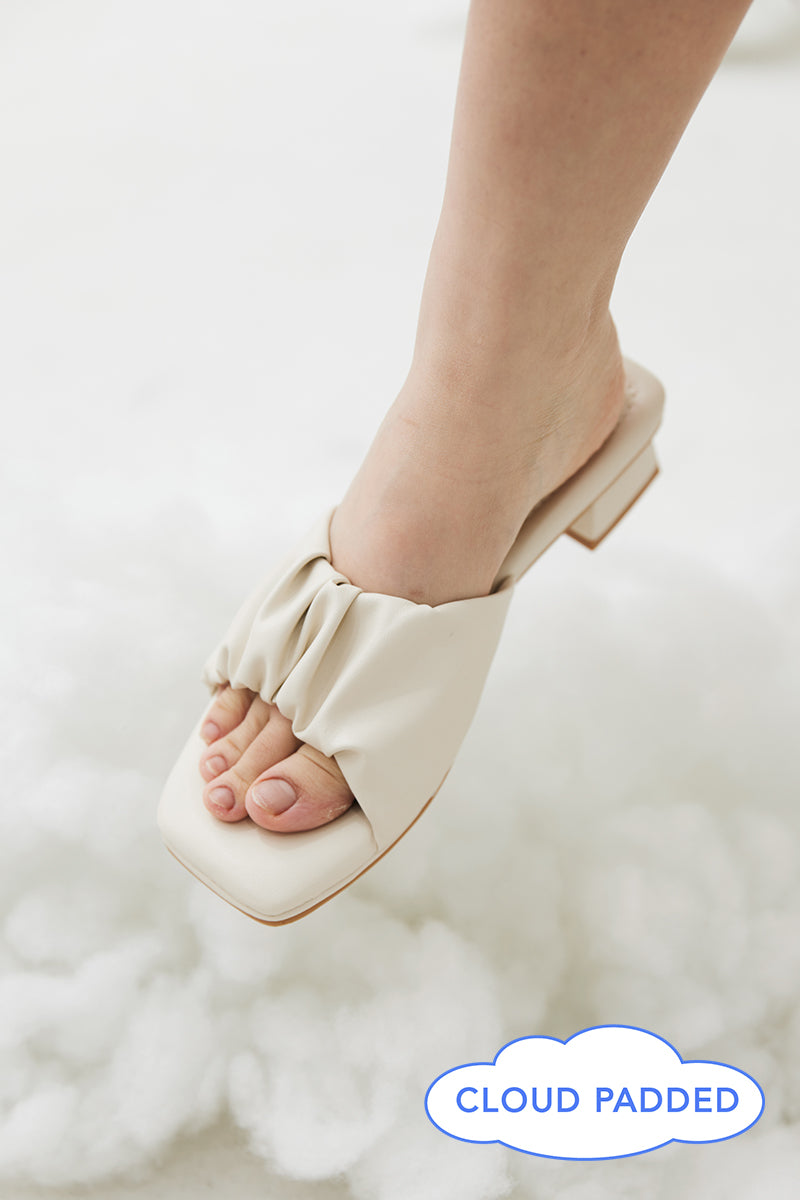 Willette Cloud Heels in Cream