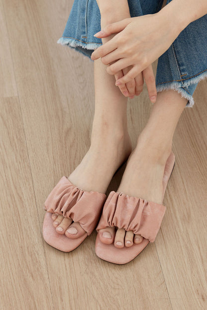Willow Cloud Sliders in Pink Waterproof Satin