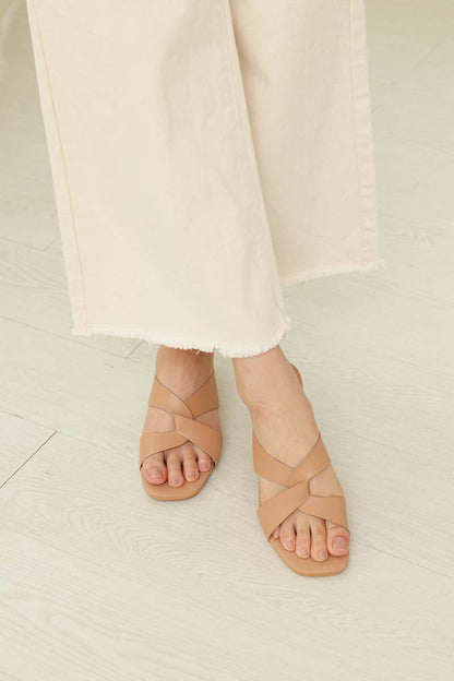 Ana Interlocking Block Heels in Nude