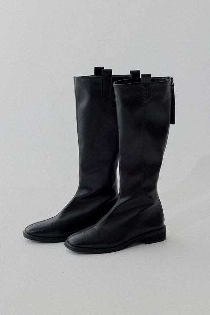 Arlo Knee-High Boots in Black