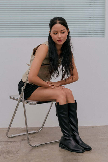 Arlo Knee-High Boots in Black