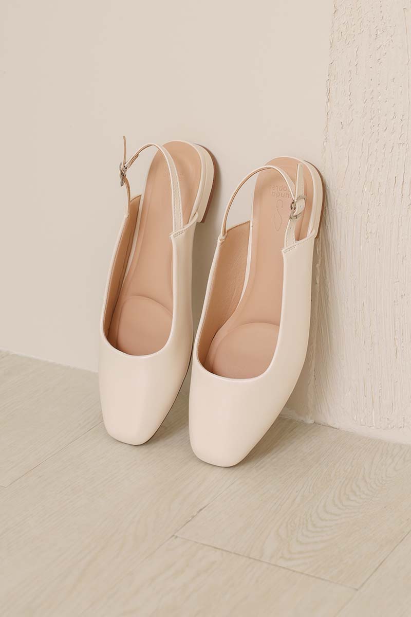 Aurielle Cloud Slingback Flats in Cream