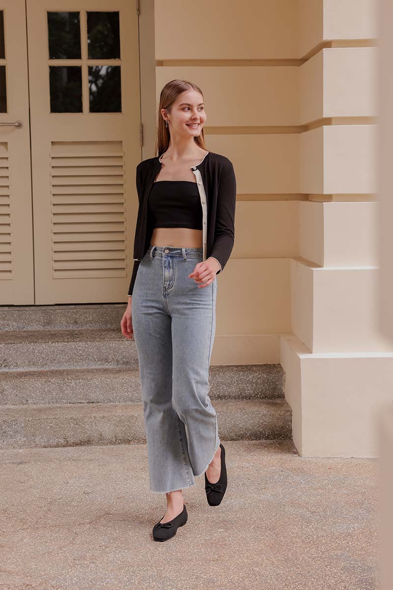 Balleta Cloud Flyknit Flats in Black