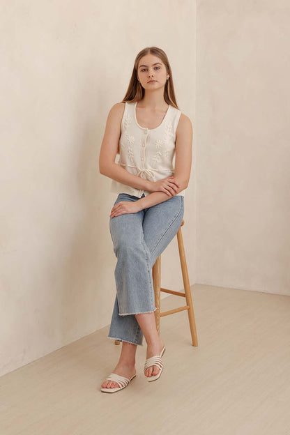 Calia Sliders in Cream