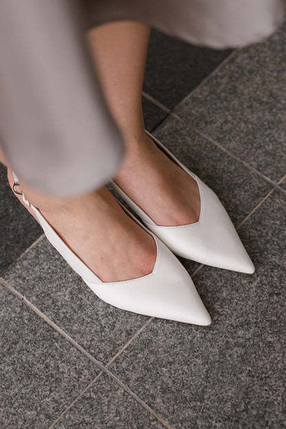 Calora Duo-tone Slingback Heels in Cream