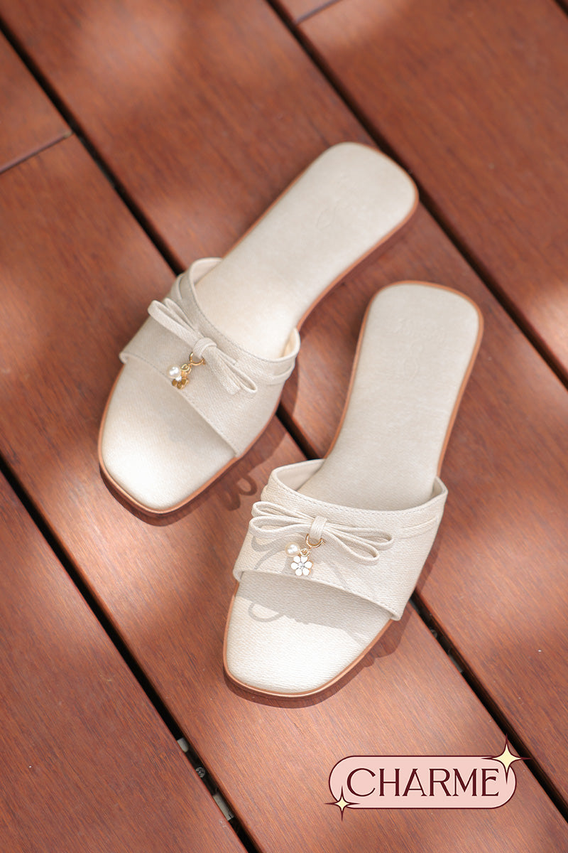 Claire Charmé Cloud Sliders in Waterproof Linen