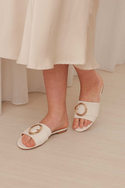 Corra Sliders in Waterproof Satin Cream