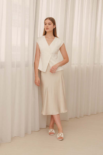 Corra Sliders in Waterproof Satin Cream