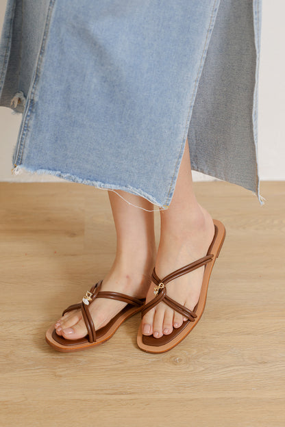 Elowen Twist Charmé Strappy Sliders in Dark Brown