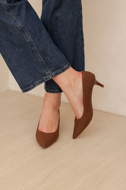 Finette Cloud Heels in Espresso