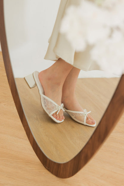 Livia Lace Block Heels in Cream