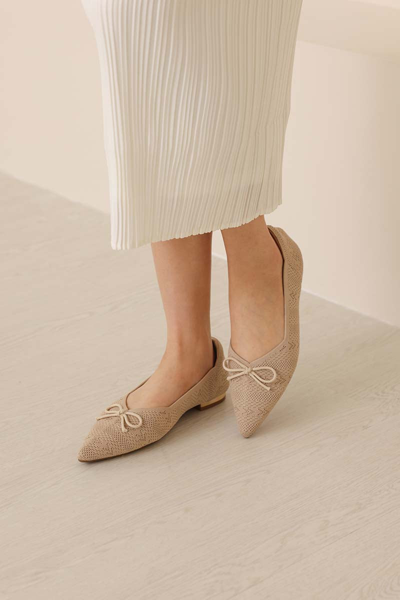 Lumina Bow Knit Flats in Nude